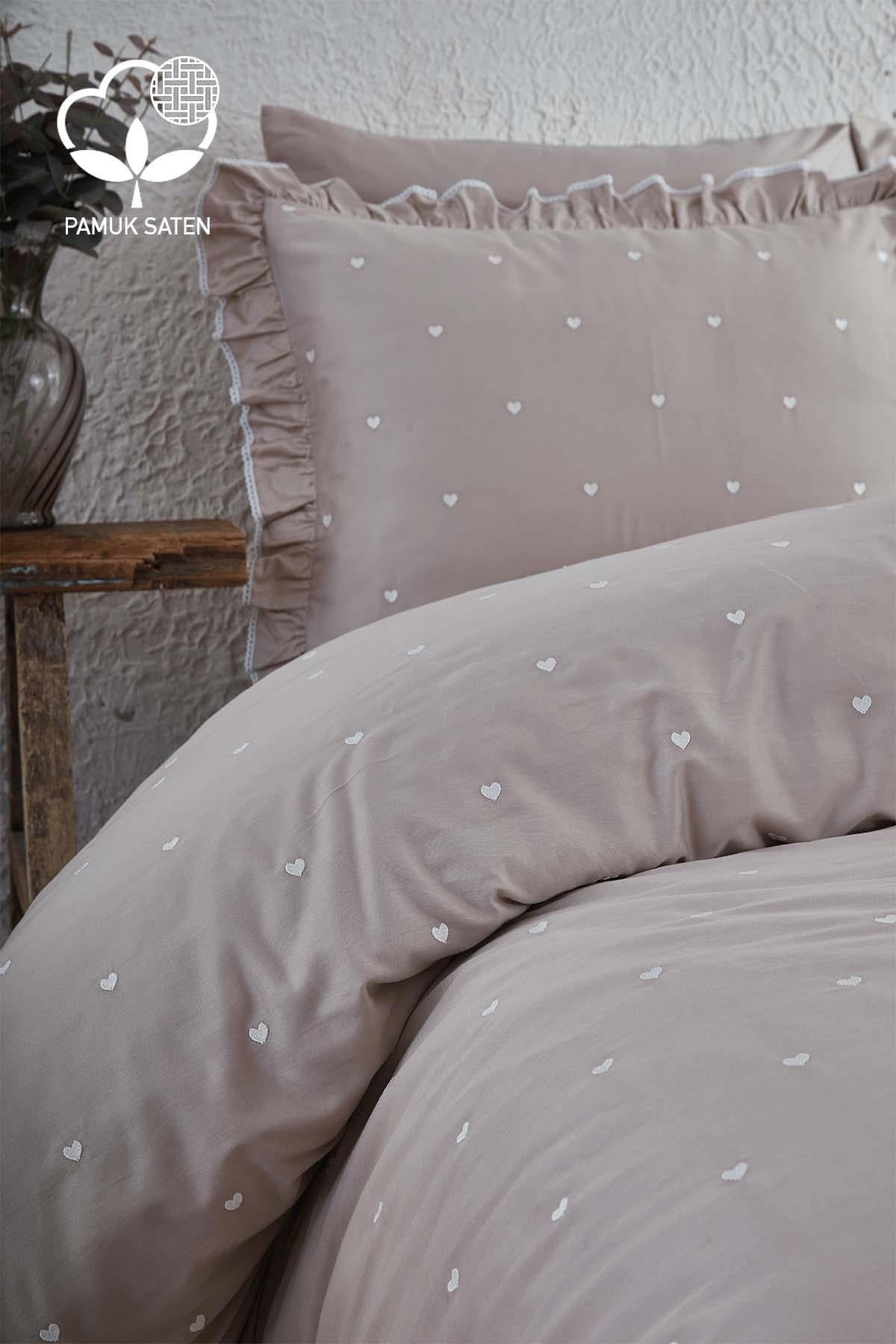 Amore Heart Embroidered Cotton Satin Single 4-Piece Duvet Cover Set