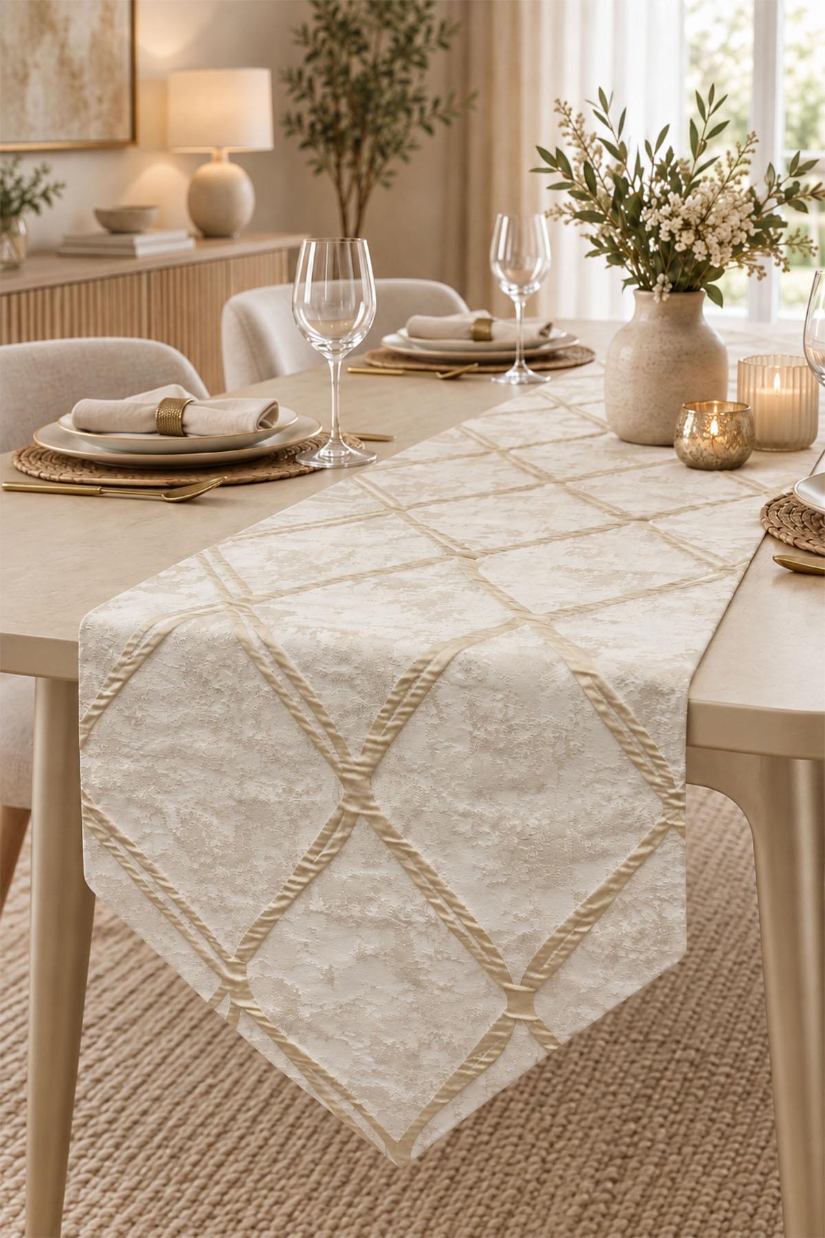 Chemin de table rayé Asila (40 x 140 cm)
