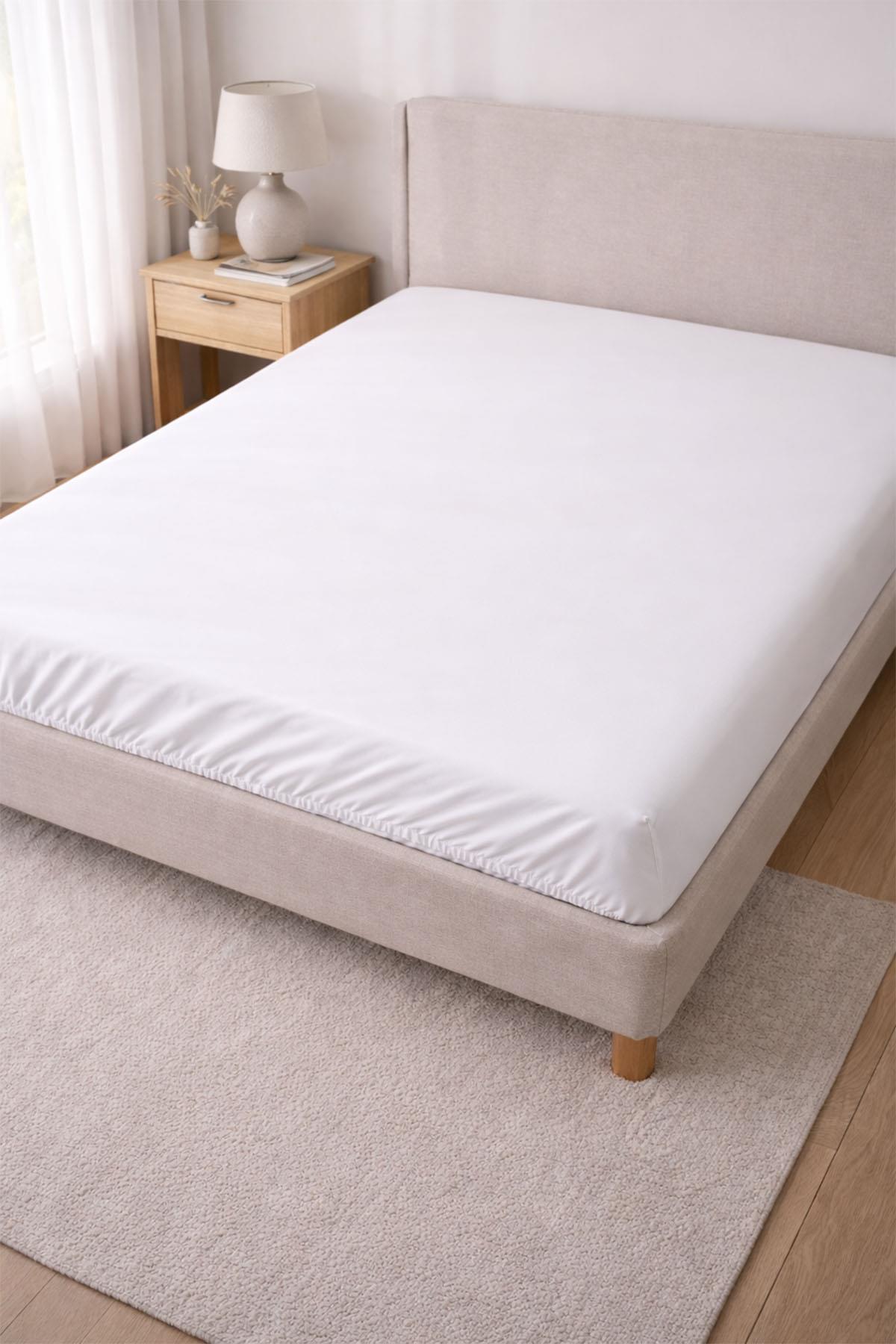 Drap-housse intégral en satin de coton basique pour lit double (160 x 200 cm)