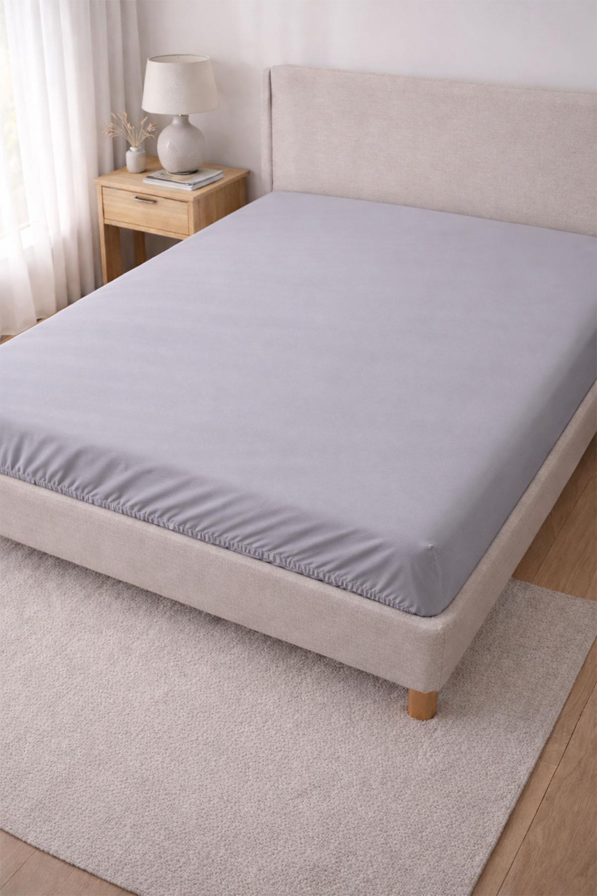 Drap-housse basique en satin de coton, taille super king (200 x 200 cm)