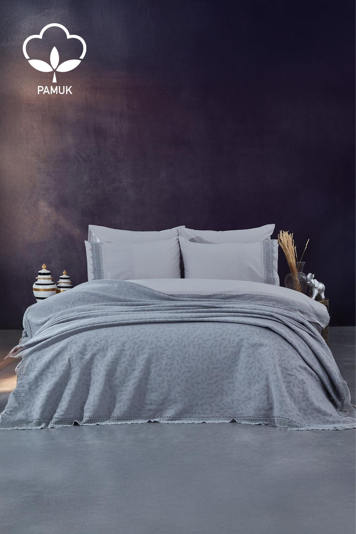 Ensemble de linge de lit Cadiz 7 pièces pour lit double avec dentelle et couvre-lit
