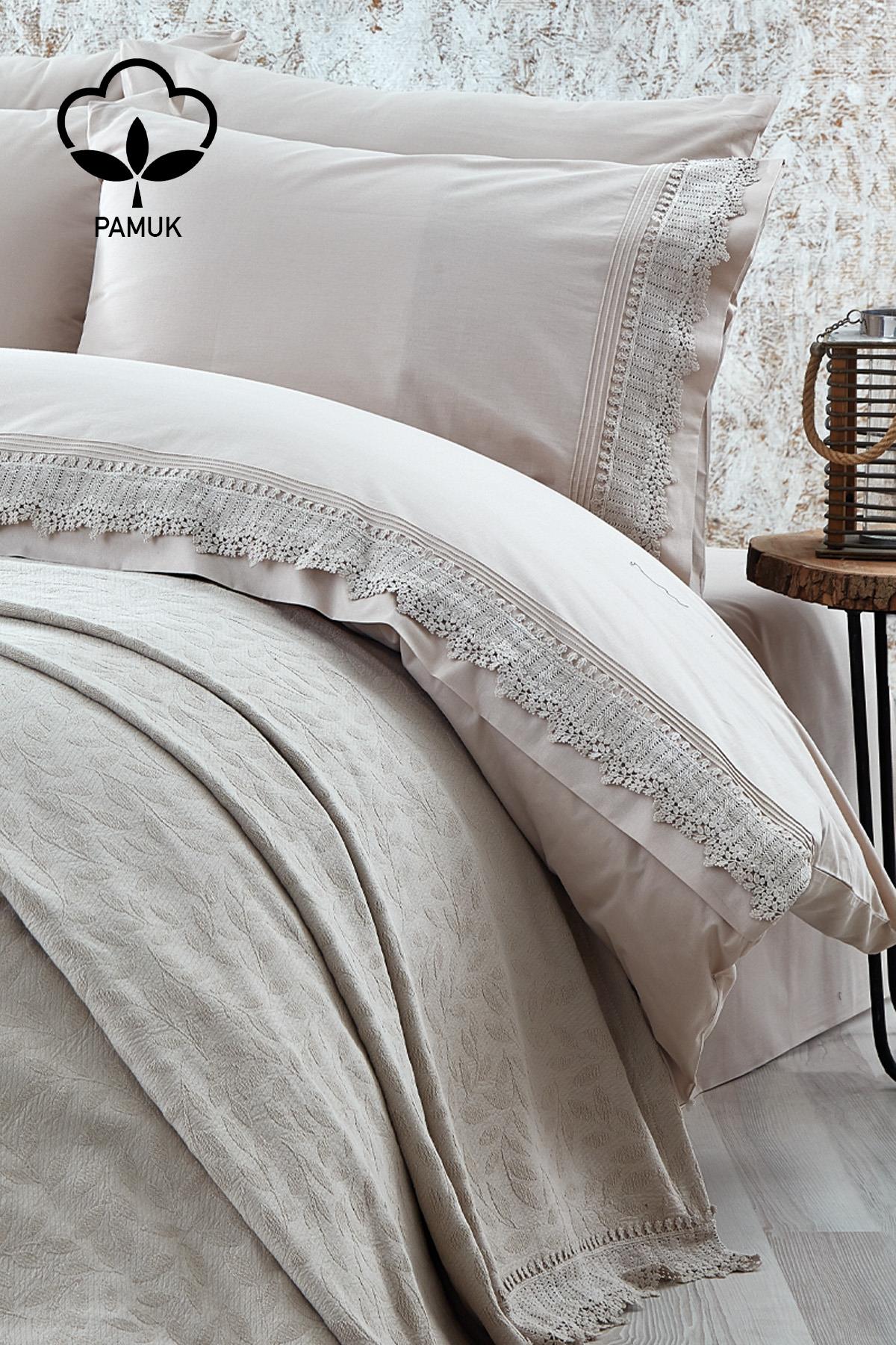 Ensemble de linge de lit Cadiz 7 pièces pour lit double avec dentelle et couvre-lit
