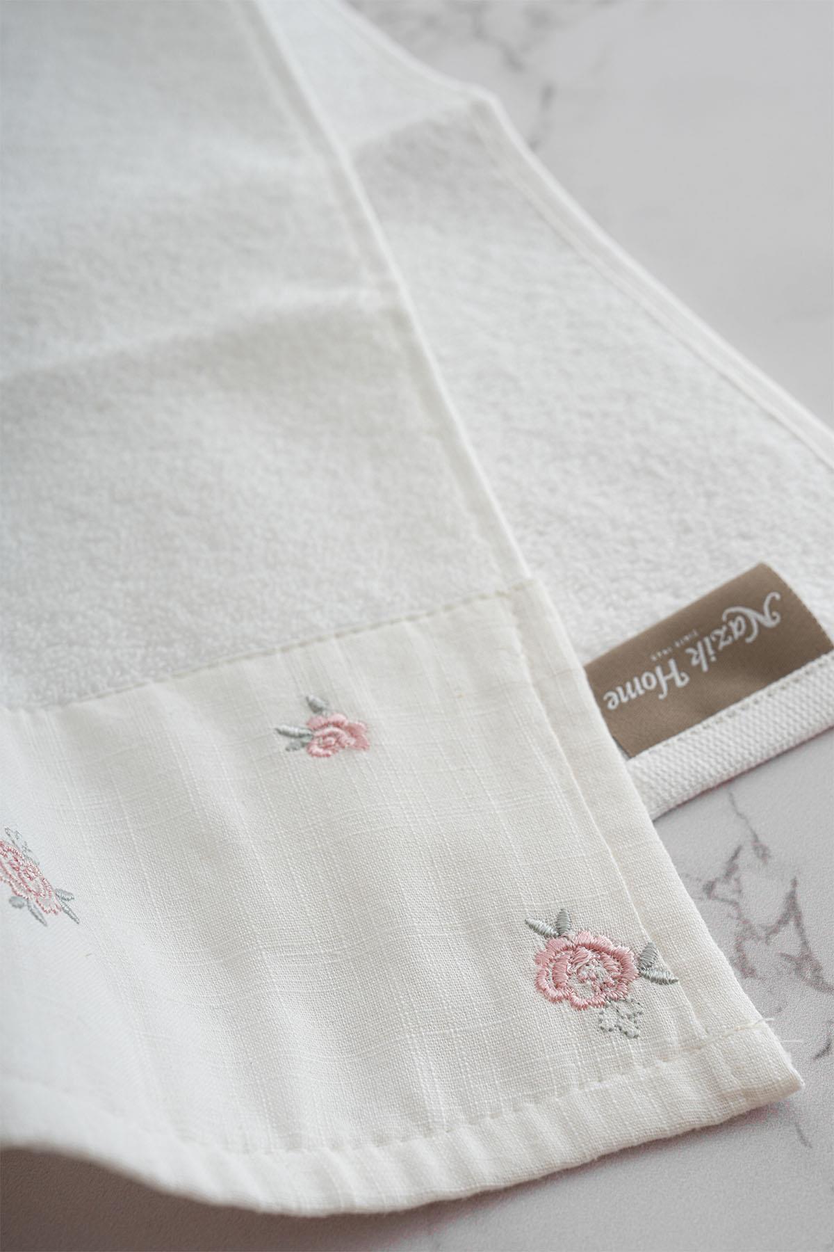 Essuie-mains brodé Flower Garden motif rose (30 x 50 cm)