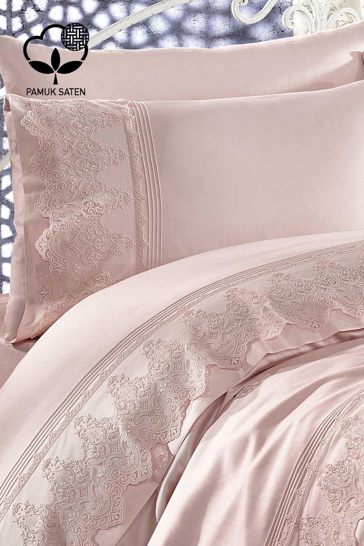 Parure de lit avec couvre-lit en satin de coton jacquard et guipure Marissa - Nazik Home - De la valeur pour mon foyer !