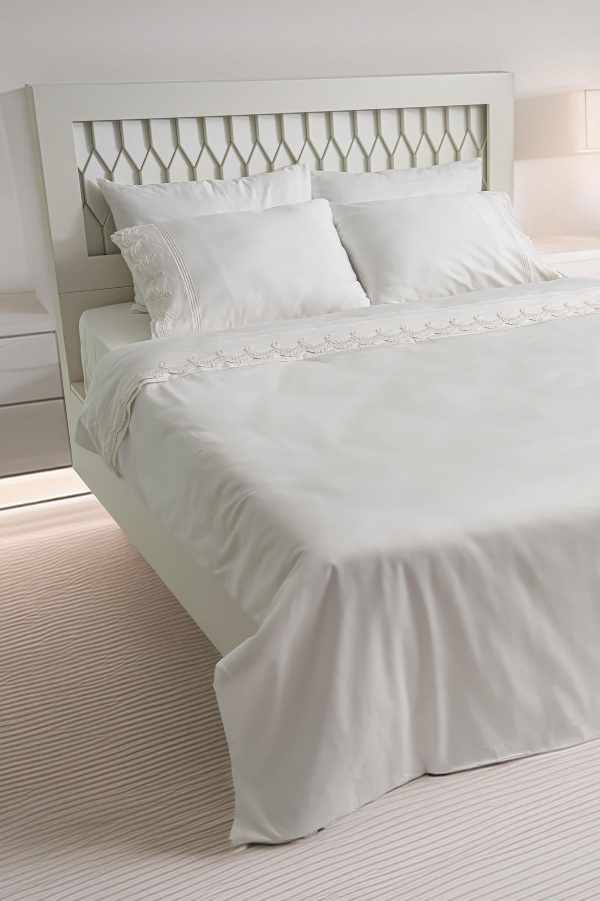 Ensemble de housse de couette 6 pièces Ramos en satin de coton brodé, taille King