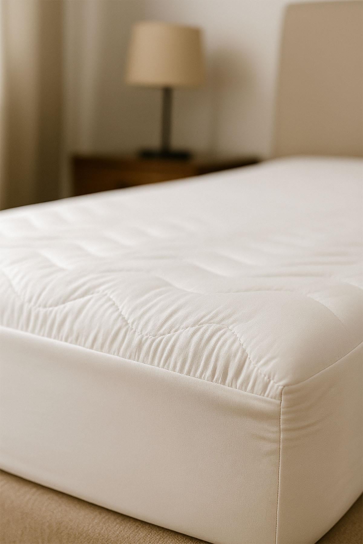 Protège-matelas imperméable en ranforce, forme drap-housse, King Size (180 x 200 cm)