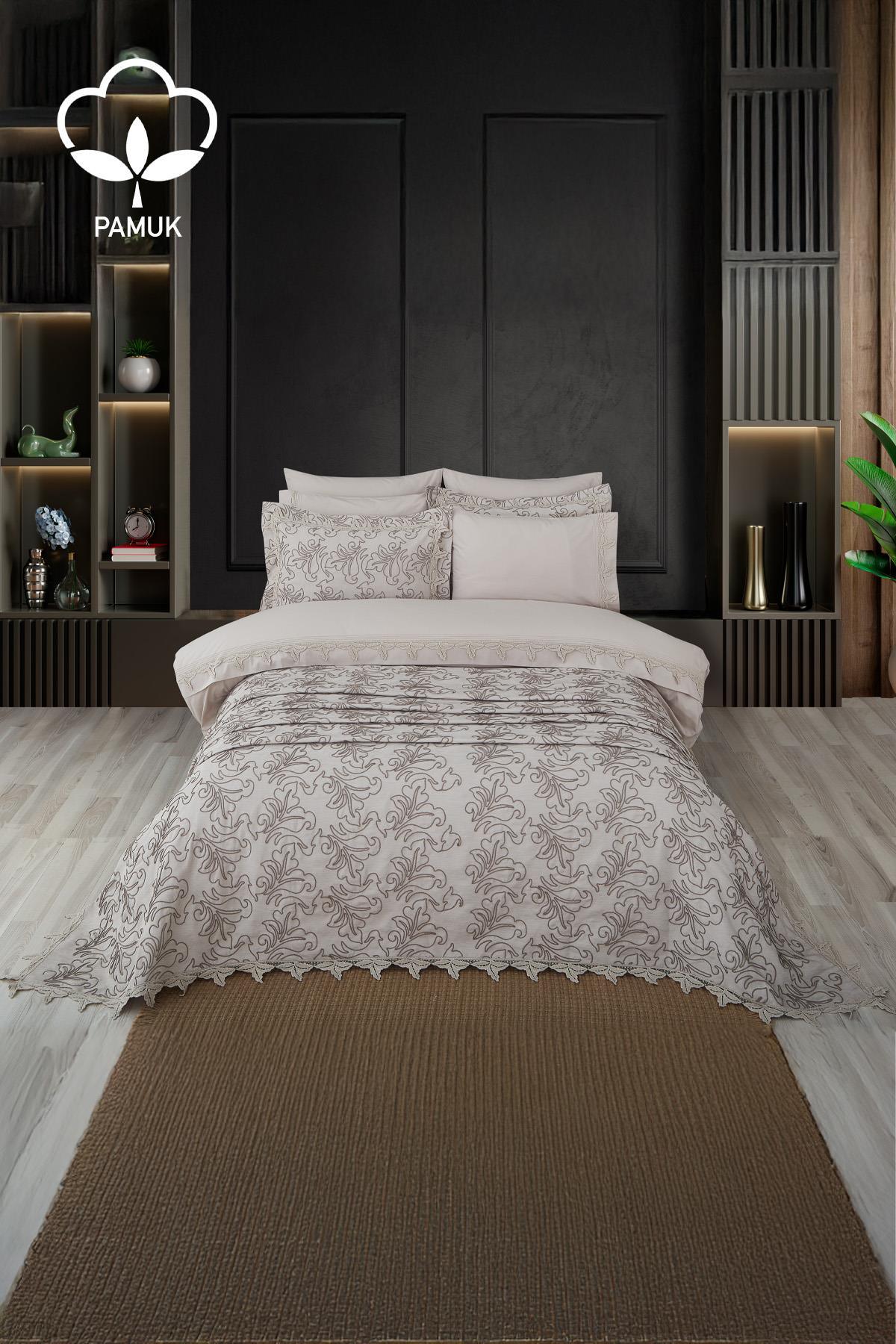 Ensemble de linge de lit 9 pièces Ribera avec broderies, comprenant housse de couette et couvre-lit pour lit double - Nazik Home - De la valeur pour mon foyer !