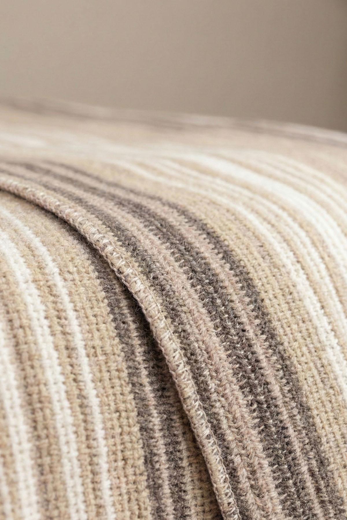 Couverture double à rayures tendance (180 x 220 cm)