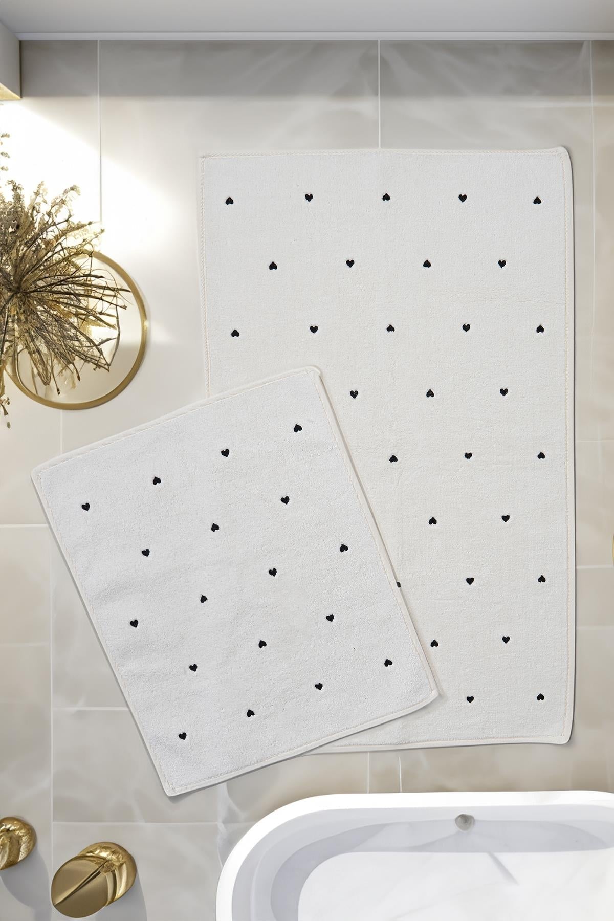 Amore Heart Embroidered 2-Piece Mat Set (60 x 100 cm)