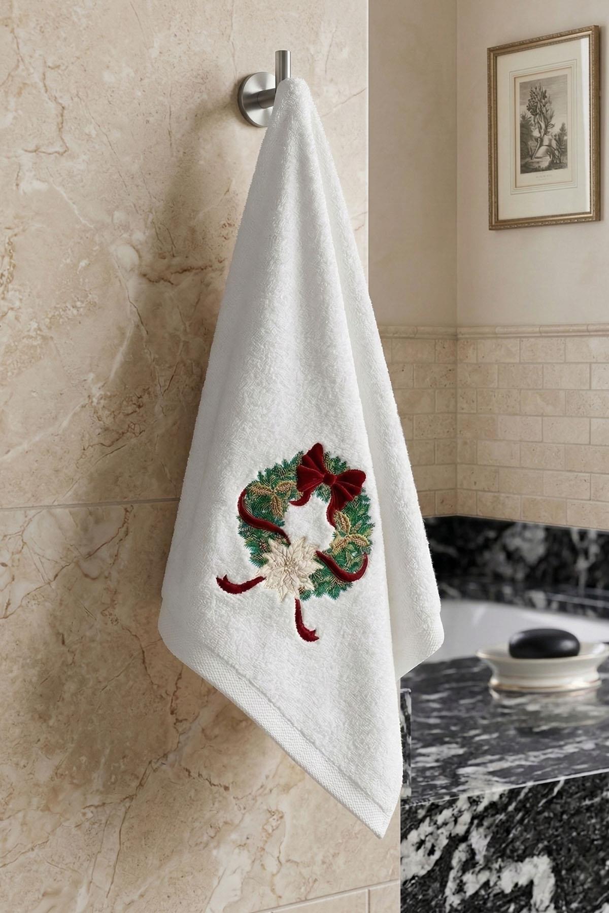 Serviette de visage brodée motif couronne (50 x 90 cm)