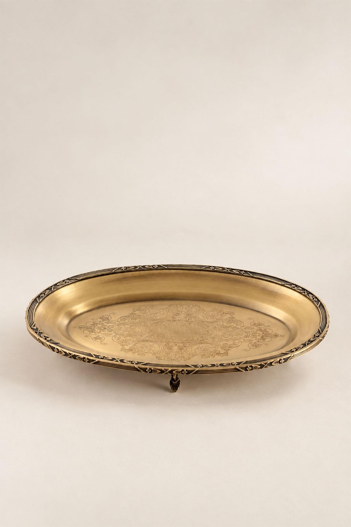 Plateau de service ovale Kessa à détails antiques (35 cm)
