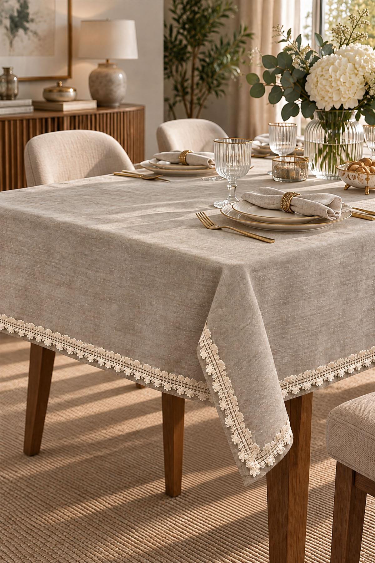 Nappe brodée Flora, résistante aux taches et facile d'entretien (160 x 260 cm)