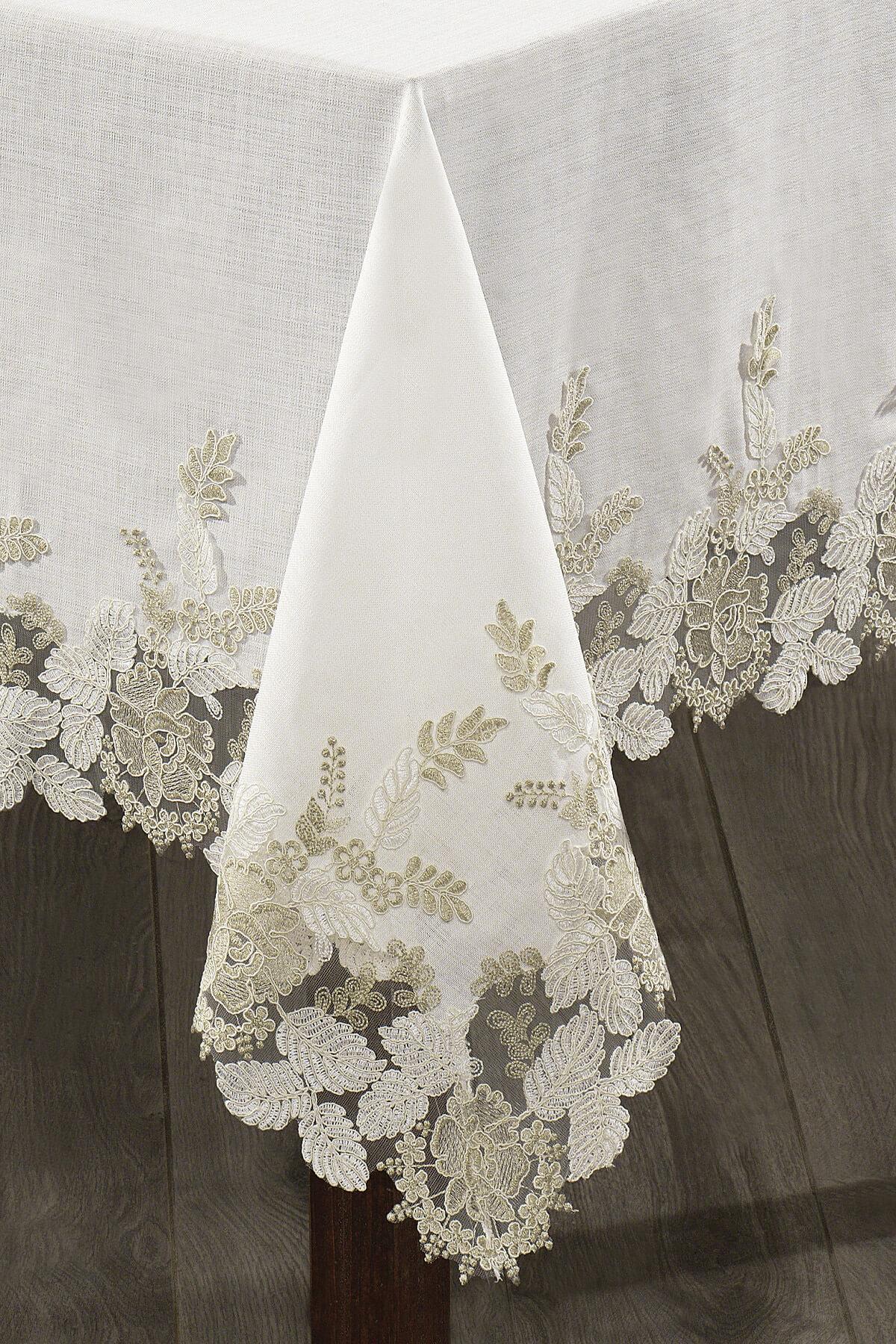 Nappe blanche antitache avec broderies en dentelle, décoration de table élégante et raffinée