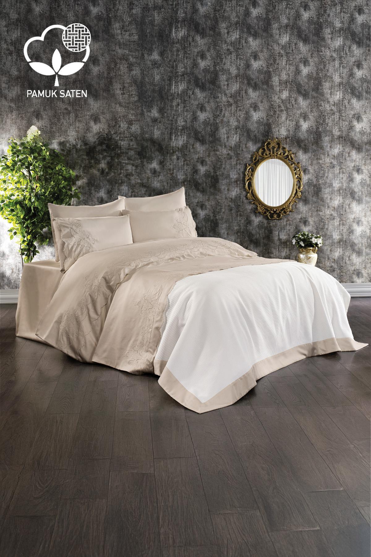 Ensemble de linge de lit 7 pièces Hanedan avec broderies, format Super King Size, incluant couvre-lit - Nazik Home - De la valeur pour mon foyer !