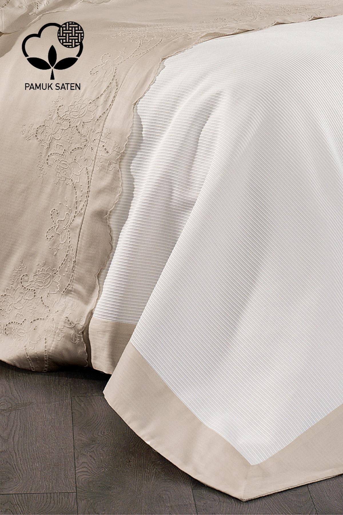 Ensemble de linge de lit 7 pièces Hanedan avec broderies, format Super King Size, incluant couvre-lit - Nazik Home - De la valeur pour mon foyer !