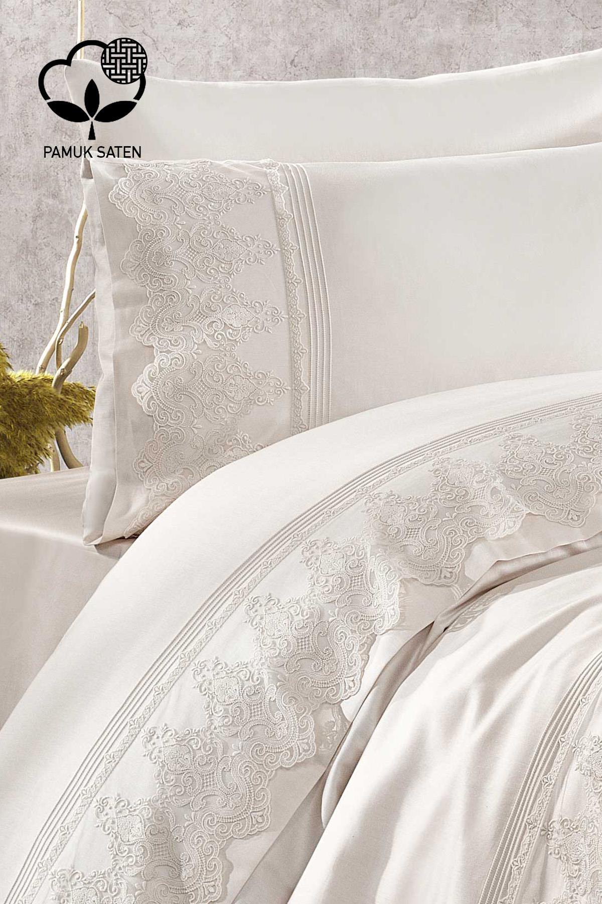 Parure de lit avec couvre-lit en satin de coton jacquard et guipure Marissa - Nazik Home - De la valeur pour mon foyer !