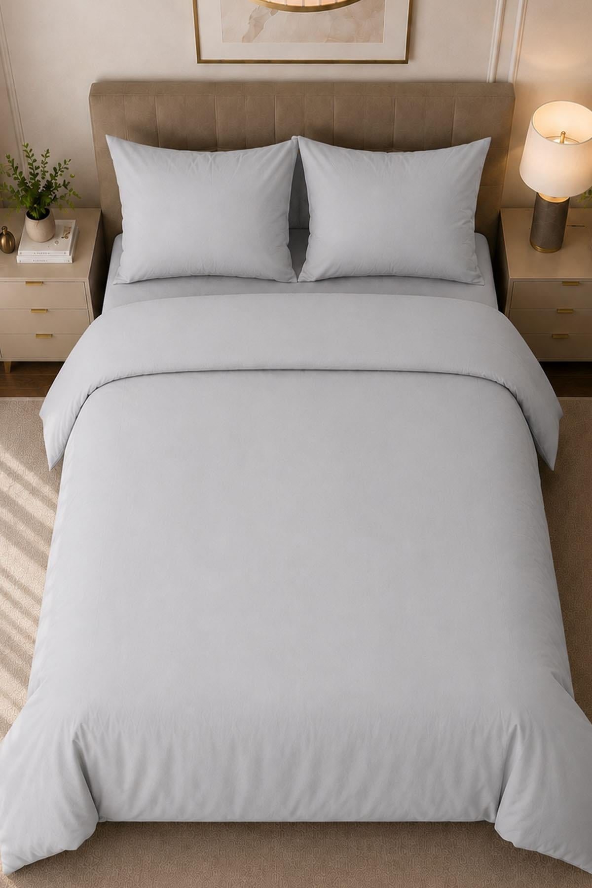 Parure de lit double 4 pièces en satin de coton uni Melodi