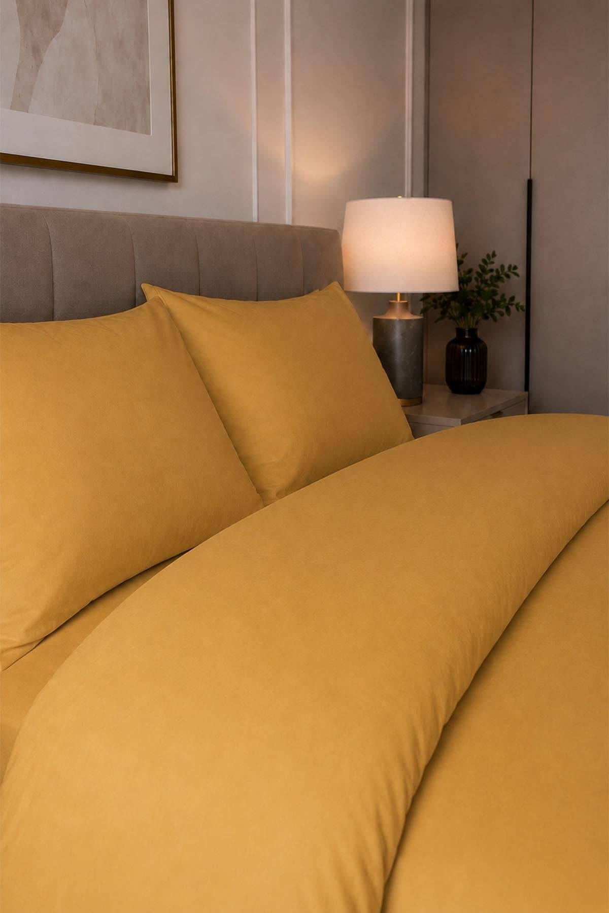 Parure de lit double 4 pièces en satin de coton uni Melodi