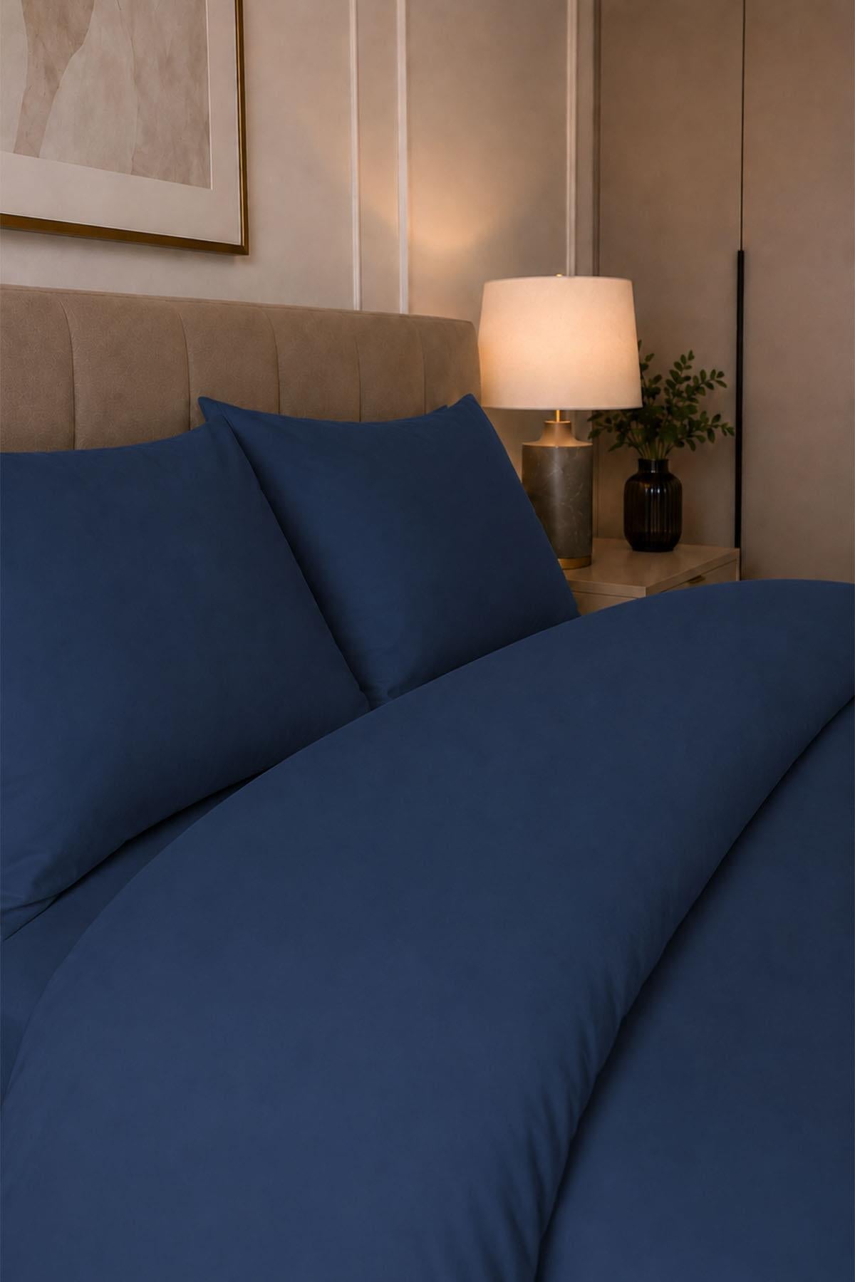 Parure de lit double 4 pièces en satin de coton uni Melodi