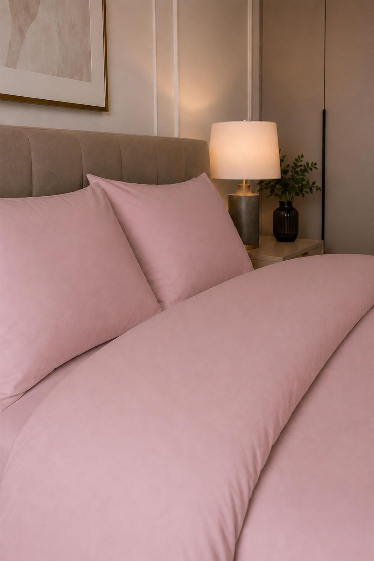 Parure de lit double 4 pièces en satin de coton uni Melodi