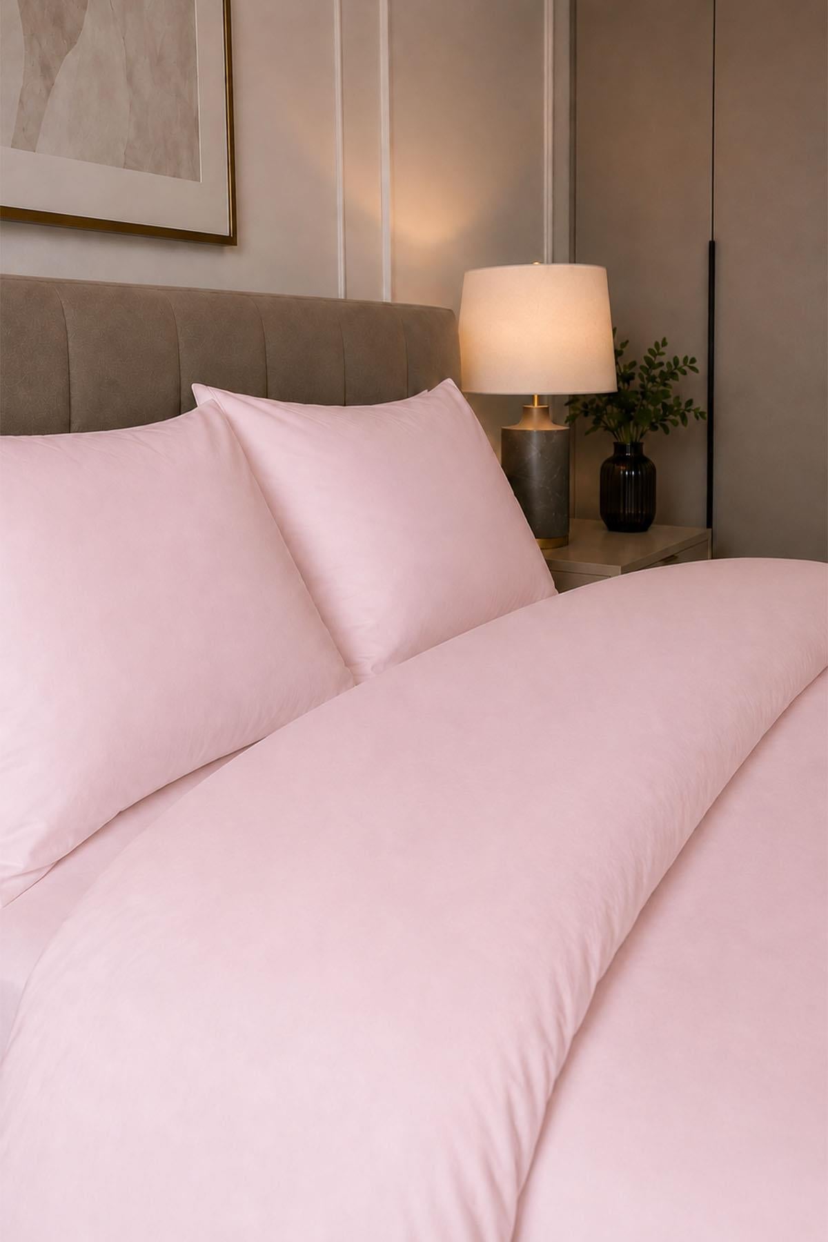 Parure de lit double 4 pièces en satin de coton uni Melodi