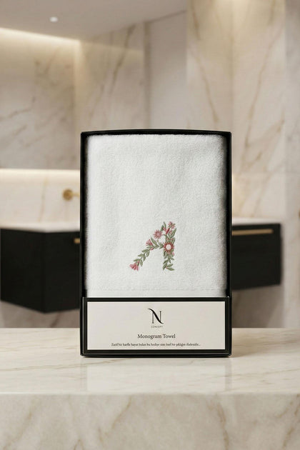 Serviette de visage en bambou avec broderie monogramme (50 x 90 cm)