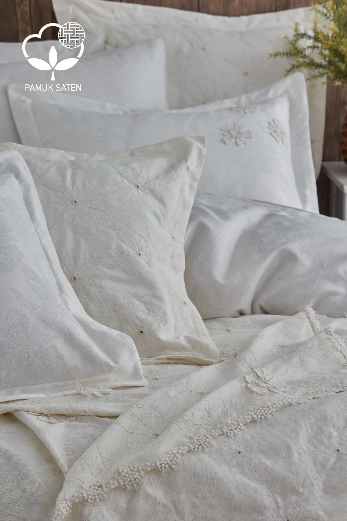 Ensemble de linge de lit 9 pièces Super King Size avec broderies de fleurs Nergiz - Nazik Home - De la valeur pour mon foyer !